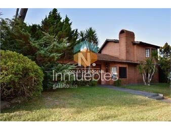 https://www.gallito.com.uy/casa-en-playa-mansa-de-cuatro-dormitorios-en-venta-punta-de-inmuebles-25035884
