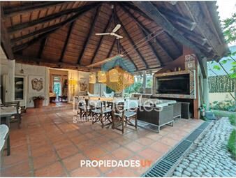 https://www.gallito.com.uy/casa-en-venta-reciclada-con-amplio-jardin-con-inmuebles-27239604