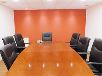 https://web5.gallito.com.uy/alquiler-local-comercial-con-oficinas-635-m2-totales-en-ci-inmuebles-27771746