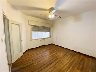 https://www.gallito.com.uy/alquiler-apartamento-con-dos-dormitorios-en-el-centro-an-inmuebles-27977042