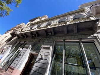 https://web5.gallito.com.uy/alquiler-oficina-con-vista-a-plaza-matriz-184-m2-con-42-d-inmuebles-27610782