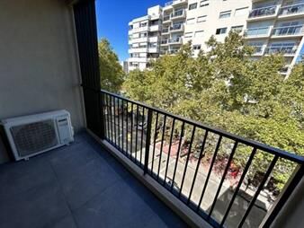 https://www.gallito.com.uy/alquiler-de-apartamento-monambiente-en-rivera-y-soca-con-bal-inmuebles-27615735