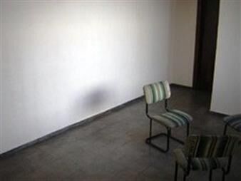 https://web5.gallito.com.uy/luminoso-moderno-planchada-seguro-sobre-avenida-099240647-inmuebles-12213583