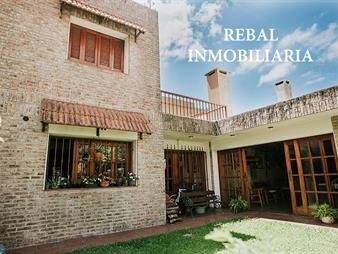 https://web5.gallito.com.uy/hermosa-en-espectacular-ubicacion-vista-barquitos-inmuebles-12721083