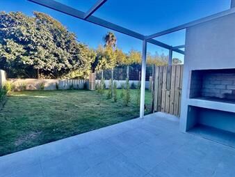 https://web5.gallito.com.uy/venta-de-ph-en-housing-con-3-dormitorios-en-carrasco-norte-inmuebles-27696029