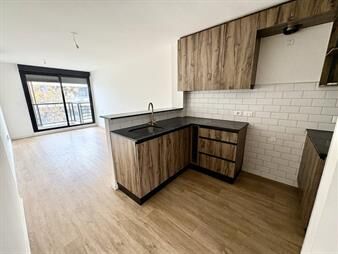 https://www.gallito.com.uy/venta-de-apartamento-con-1-dormitorio-y-garaje-en-cordon-sur-inmuebles-27929467