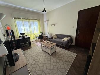 https://web5.gallito.com.uy/venta-de-apartamento-con-1-dormitorio-en-mercado-modelo-inmuebles-27930063