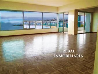 https://www.gallito.com.uy/super-vistas-colina-de-oro-estrena-2-gges-inmuebles-13823745