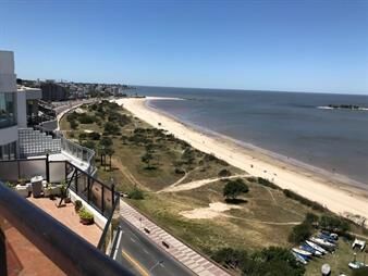 https://web5.gallito.com.uy/junto-al-mar-inmuebles-14705472
