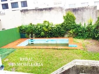 https://web5.gallito.com.uy/gran-mansion-sobre-importante-av-12-mts-de-frente-inmuebles-16354407