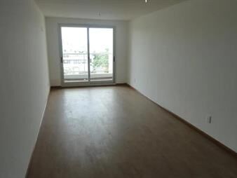 https://web5.gallito.com.uy/a-estrenar-finas-terminaciones-rivera-y-atlantico-inmuebles-17830293
