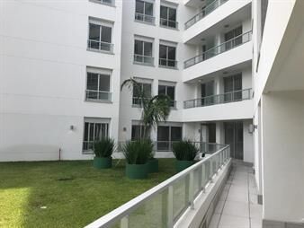 https://web5.gallito.com.uy/apartamento-venta-1-dormitorio-la-blanqueada-inmuebles-17911421