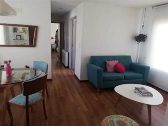 https://web5.gallito.com.uy/precioso-apartamento-de-2-dorm-en-ciudad-vieja-inmuebles-19751221
