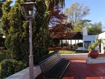 https://www.gallito.com.uy/gran-casa-en-carrasco-inmuebles-20046627