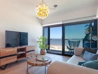 https://www.gallito.com.uy/monoambientes-1-2-y-3-dormitorios-a-estrenar-torre-arenas-inmuebles-13776659