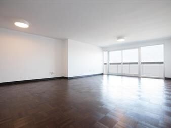 https://web5.gallito.com.uy/gran-apto-en-pocitos-3-dorm-en-la-rambla-inmuebles-20745365