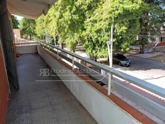 https://web5.gallito.com.uy/venta-local-comercial-y-casa-de-altos-punta-gorda-inmuebles-21050870