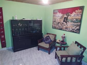 https://web5.gallito.com.uy/imperial-vendecomoda-casa-prox-antel-arena-inmuebles-21195950