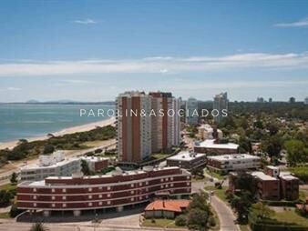 https://web5.gallito.com.uy/departamento-en-venta-en-edificio-gala-tower-con-vista-incr-inmuebles-17046185