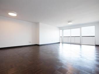 https://web5.gallito.com.uy/gran-apto-en-pocitos-inmuebles-21704445