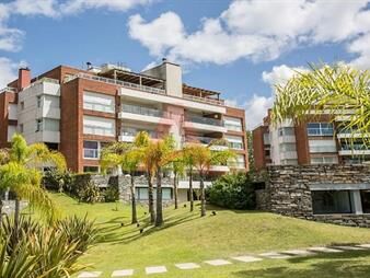 https://web5.gallito.com.uy/bilu-apartamento-en-alquiler-3-dormitorios-2-garajes-inmuebles-22324251