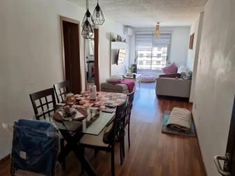 https://web5.gallito.com.uy/apto-2-dormitorios-2-baños-y-garage-en-cordon-inmuebles-22482030