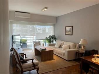 https://web5.gallito.com.uy/hermoso-apto-vende-balcon-en-centro-inmuebles-22707028