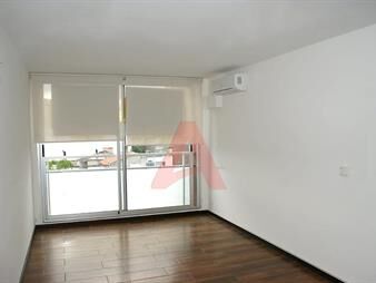 https://web5.gallito.com.uy/venta-pent-house-1-dormitorio-con-garaje-terrazas-50-mts-inmuebles-22775011