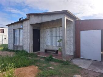 https://www.gallito.com.uy/venta-casa-rocha-4-dormitorios-inmuebles-22810439