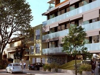https://web5.gallito.com.uy/excelente-ubicacion-5-cocheras-espacio-propio-en-azotea-inmuebles-23037559