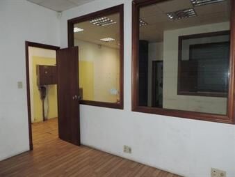 https://web5.gallito.com.uy/local-en-centro-inmuebles-23392946