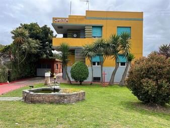 https://www.gallito.com.uy/buena-casa-sobre-cno-maldonado-inmuebles-23409358