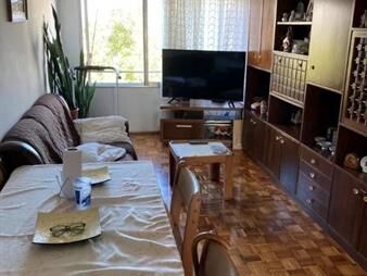 https://web5.gallito.com.uy/hermoso-apto-2-dorm-con-vista-al-mar-centro-inmuebles-23699594
