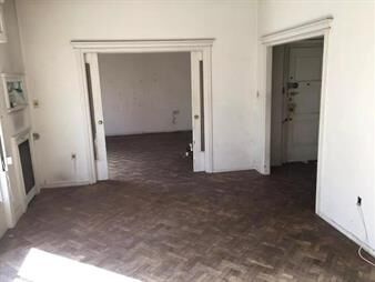 https://web5.gallito.com.uy/hermoso-apto-de-4-dorm-3-baños-en-el-centro-inmuebles-23710388