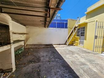 https://www.gallito.com.uy/terreno-nivelado-444-metros-10-metros-de-frente-inmuebles-23804013