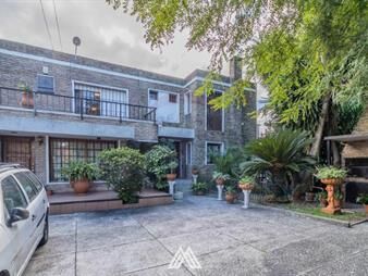 https://www.gallito.com.uy/venta-de-3-casas-en-un-mismo-padron-independientes-inmuebles-27874136