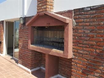 https://web5.gallito.com.uy/sinergia-inversiones-alquila-excelente-apto-en-sarmiento-inmuebles-24176614