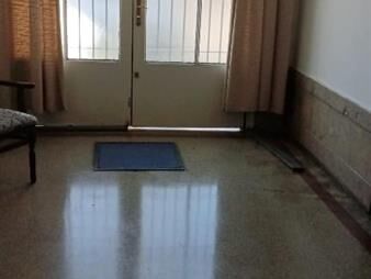 https://web5.gallito.com.uy/venta-casa-2-planta-4-dormitorios-cochera-blanqueada-opor-inmuebles-24240546