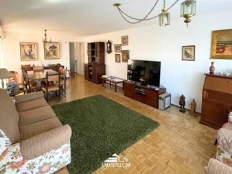 https://www.gallito.com.uy/venta-gran-casa-4-dormitorios-3-baños-barbacoa-piscina-m-inmuebles-24365785