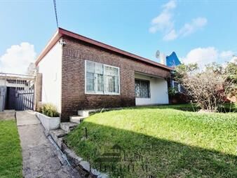 https://www.gallito.com.uy/se-vende-casa-parque-rivera-inmuebles-24598250
