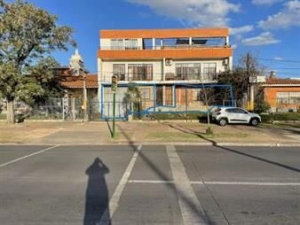 https://www.gallito.com.uy/imperdible-oportunidad-3-dorm-2-baños-y-garage-inmuebles-24598652