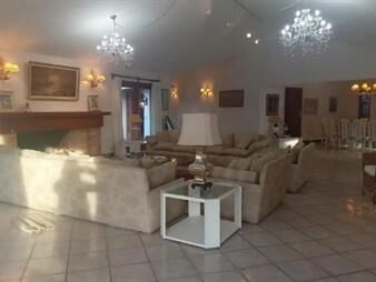 https://www.gallito.com.uy/ideal-desarrollo-o-clinica-inmuebles-24601633
