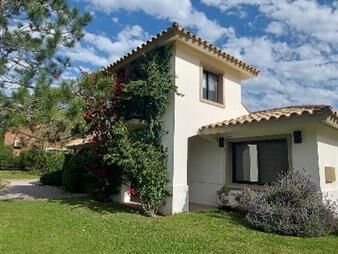 https://web5.gallito.com.uy/altos-de-la-tahona-con-renta-inmuebles-24607421