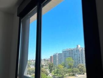 https://web5.gallito.com.uy/sinergia-inversiones-cuenta-con-aptos-nuevos-en-malvin-inmuebles-24695977