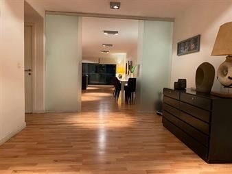 https://web5.gallito.com.uy/sinergia-inversiones-vende-lujoso-apartamento-inmuebles-24716737