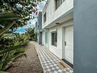 https://www.gallito.com.uy/venta-apartamento-2-dormitorios-altos-de-la-laguna-maldonado-inmuebles-24721819