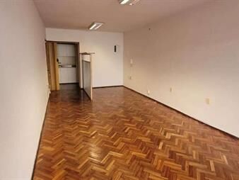 https://web5.gallito.com.uy/venta-oficina-con-renta-en-ciudad-vieja-inmuebles-24958084