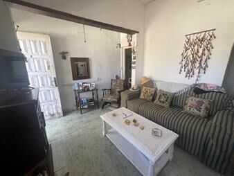 https://web5.gallito.com.uy/chayos-casi-alfarez-real-apartamento-en-primer-piso-inmuebles-24983555