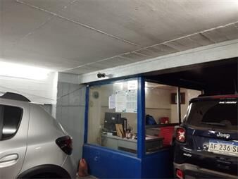 https://web5.gallito.com.uy/estacionamiento-de-11-pisos-inmuebles-24996546
