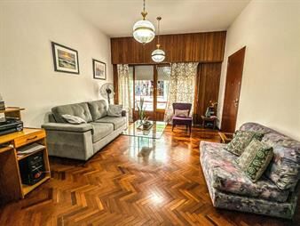 https://www.gallito.com.uy/venta-casa-de-2-y-12-dormitorios-san-carlos-inmuebles-25166678